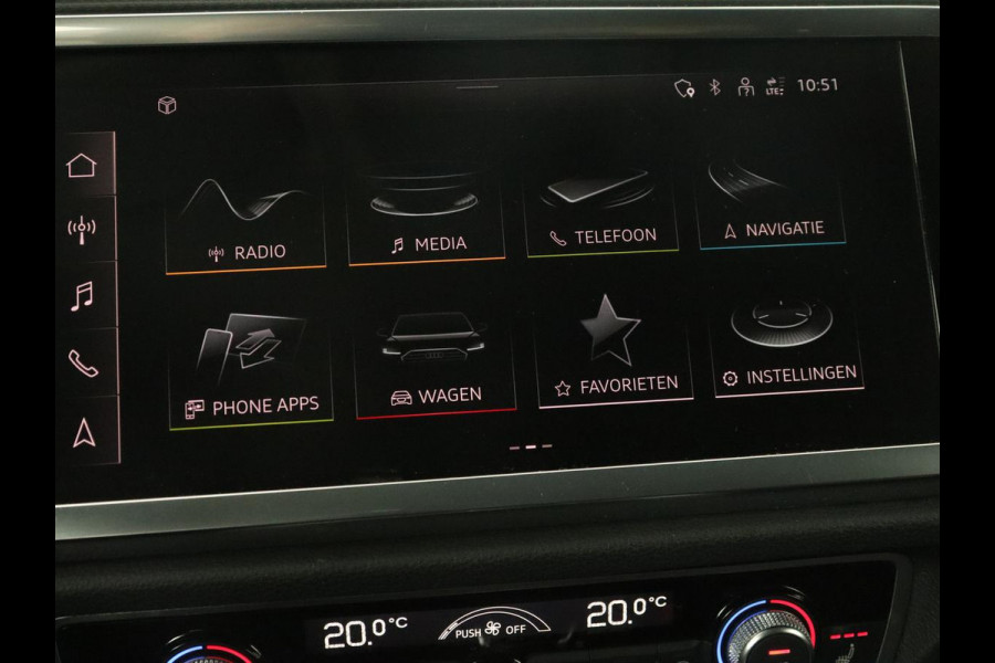 Audi Q3 45 TFSI e S edition | Stoelverwarming | Adaptive cruise | Virtual Cockpit | Half leder | Camera | Carplay | Sportstoelen | Navigatie | Full LED | PHEV | Plug In
