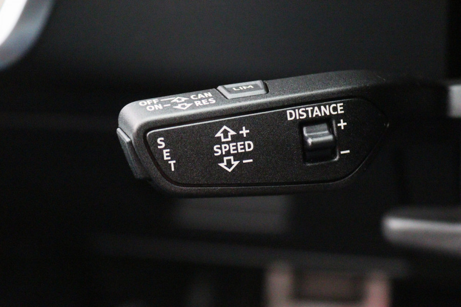 Audi A6 Avant 55 TFSI e quattro Competition Matrix-LED, Maxton, Panoramadak, ACC, Camera, Virtual Cockpit, Trekhaak, 20''