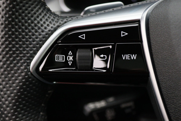 Audi A6 Avant 55 TFSI e quattro Competition Matrix-LED, Maxton, Panoramadak, ACC, Camera, Virtual Cockpit, Trekhaak, 20''