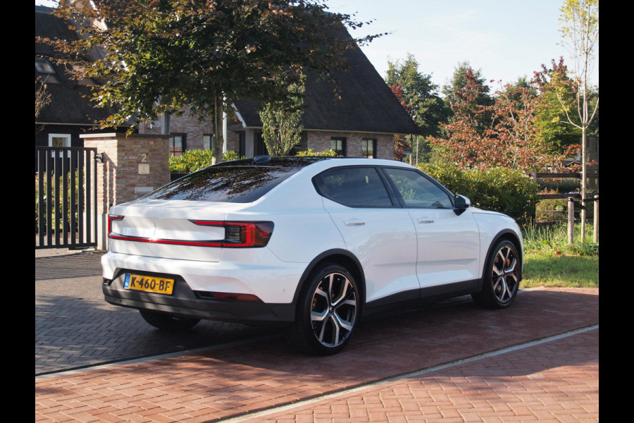 Polestar 2 Long Range Dual Motor Launch Edition 78kWh | Performance Pack | 408 PK | Panoramadak | Camera | Harman Kardon |