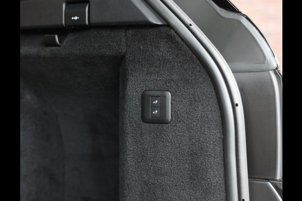 Land Rover Range Rover Sport D250 HSE | Pano - Stoelverwarming - Camera