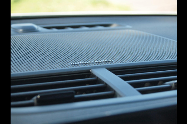 Polestar 2 Long Range Dual Motor Launch Edition 78kWh | Performance Pack | 408 PK | Panoramadak | Camera | Harman Kardon |