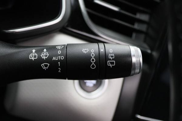 Renault Captur 1.3 TCe 130 Automaat Edition One Virtual Cockpit, ACC, 360° Camera, Panoramadak, BOSE Audio, Trekhaak