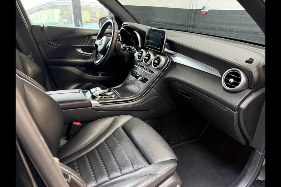 Mercedes-Benz GLC 350e 4MATIC | Hybride | Automaat | 19 inch | Leder | Stoelverwarming | Camera | 19 inch | Zeer mooie auto
