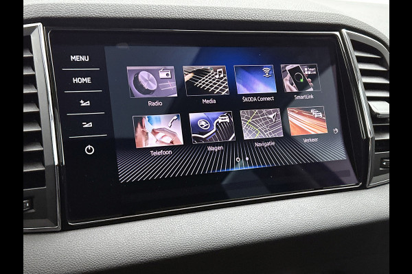 Škoda Karoq 1.5 TSI ACT Style Business (Goed OnderH, Panorama, Trekhaak, Carplay/ Android, Camera, Lane Assist, Mirror Link, Etc)