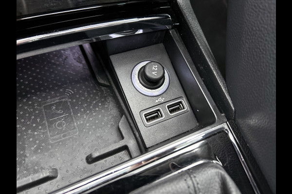 Škoda Karoq 1.5 TSI ACT Style Business (Goed OnderH, Panorama, Trekhaak, Carplay/ Android, Camera, Lane Assist, Mirror Link, Etc)
