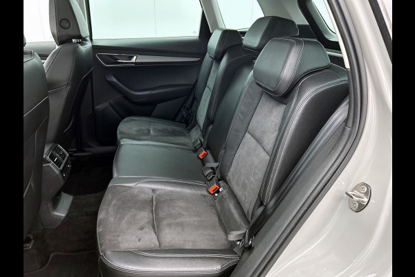 Škoda Karoq 1.5 TSI ACT Style Business (Goed OnderH, Panorama, Trekhaak, Carplay/ Android, Camera, Lane Assist, Mirror Link, Etc)