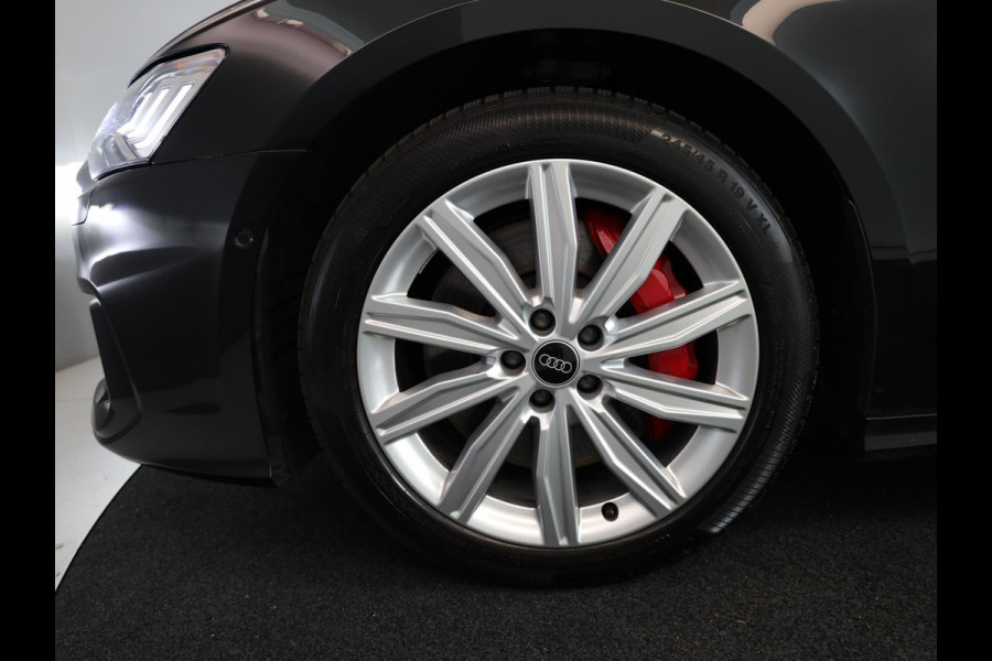 Audi A6 Avant 55 TFSI e quattro S edition 367pk | Panoramadak | Head up Display | Wegklapbare trekhaak | Adaptieve cruise controle | Parkeercamera