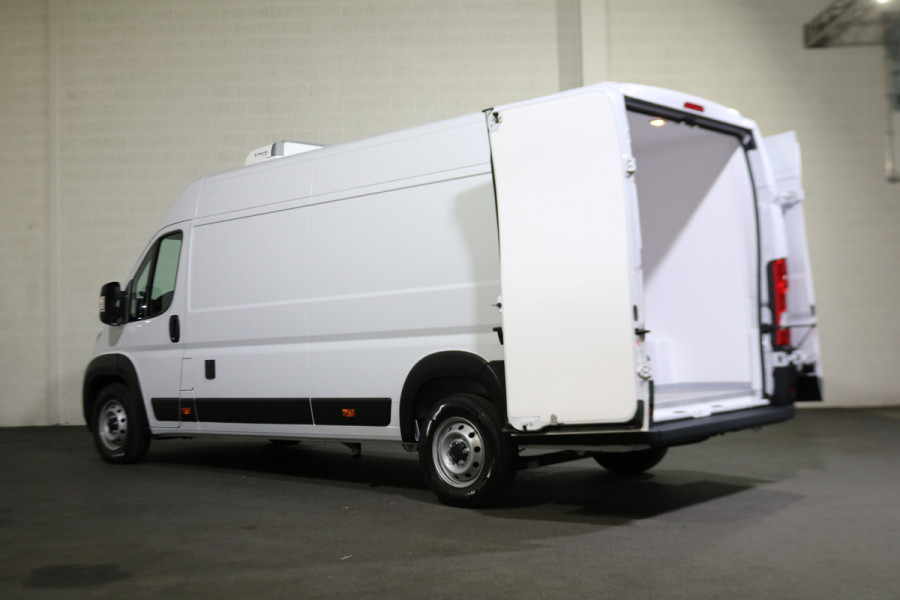 Fiat Ducato 2.2 MultiJet L4 H2 140PK Koelwagen Vrieswagen -20 Graden Dag en Nacht