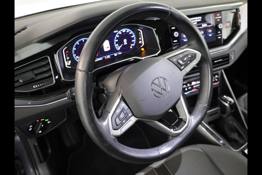 Volkswagen Polo 1.0 TSI Style 05pk DSG| digi display| Navi| 16'LM-velgen|| Camera