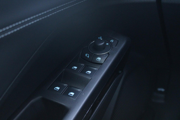 Ford Puma 1.0 EcoBoost Hybrid Titanium 125pk | Winterpack | Driver Assistance Pack | Elek. Achterklep | Keyless