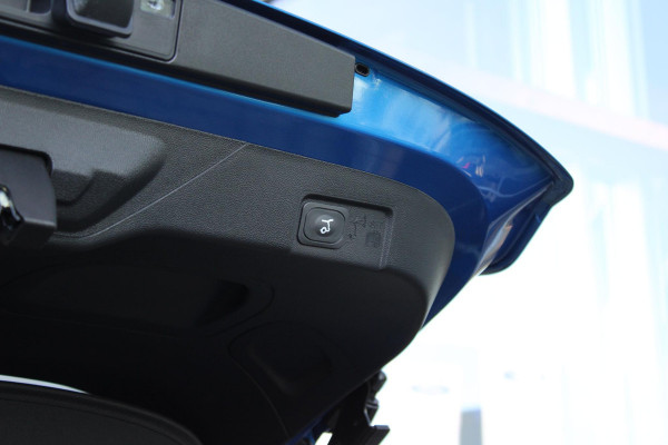 Ford Puma 1.0 EcoBoost Hybrid Titanium 125pk | Winterpack | Driver Assistance Pack | Elek. Achterklep | Keyless