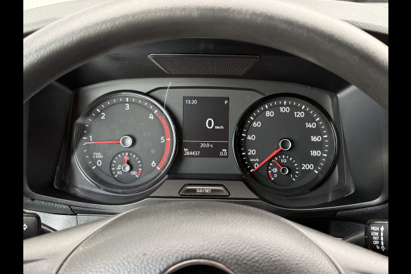 Volkswagen Crafter 35 2.0 TDI 141 PK / L3H3 / DHOLLANDIA HYDR. LAADKLEP / AUTOMAAT / AIRCO / CRUISE / CAMERA