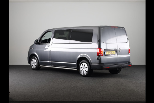 Volkswagen Transporter 2.0 TDI L2H1 28 Highline DC 110PK | Dubbele cabine | Trekhaak | Navigatie