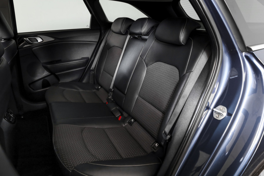 Kia Ceed Sportswagon 1.0 T-GDi DynamicPlusLine 120PK | Cruise | Stoel-+Stuurverw. | PDC | NAV + App. Connect | ECC | DAB | LM 16" |