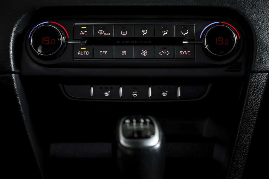 Kia Ceed Sportswagon 1.0 T-GDi DynamicPlusLine 120PK | Cruise | Stoel-+Stuurverw. | PDC | NAV + App. Connect | ECC | DAB | LM 16" |