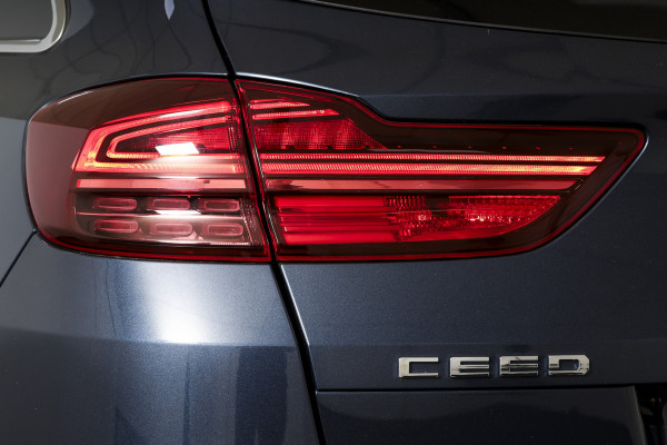 Kia Ceed Sportswagon 1.0 T-GDi DynamicPlusLine 120PK | Cruise | Stoel-+Stuurverw. | PDC | NAV + App. Connect | ECC | DAB | LM 16" |