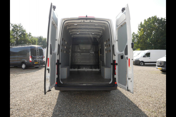 Volkswagen Crafter 2.0 TDI 100PK, L3H3, Airco