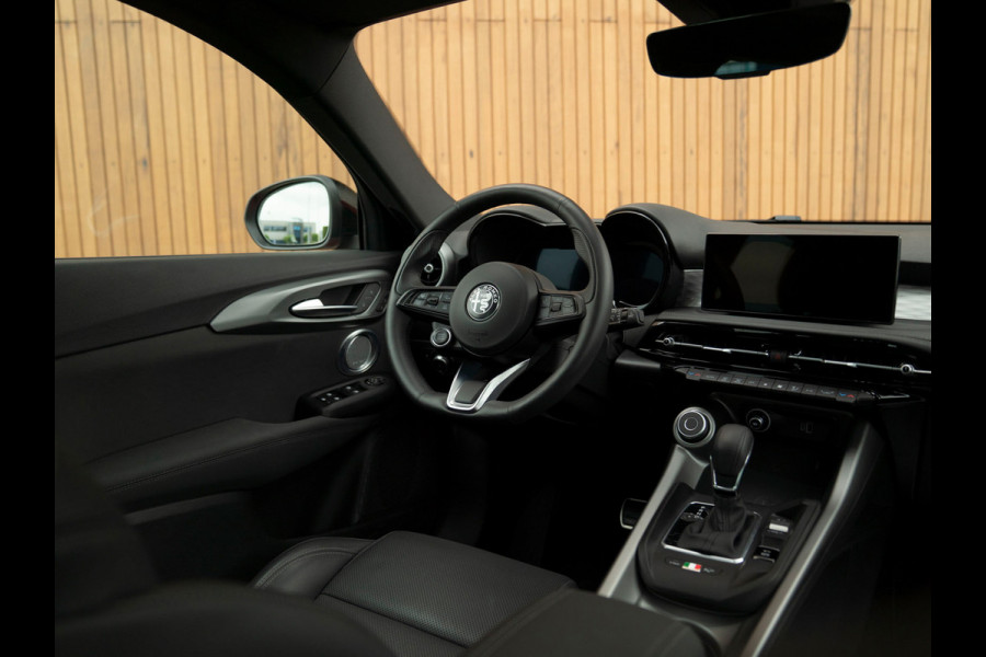 Alfa Romeo Tonale 1.3T PHEV 280pk Edizione Speciale | Pano-dak | Harman/Kardon | Adapt. cruise