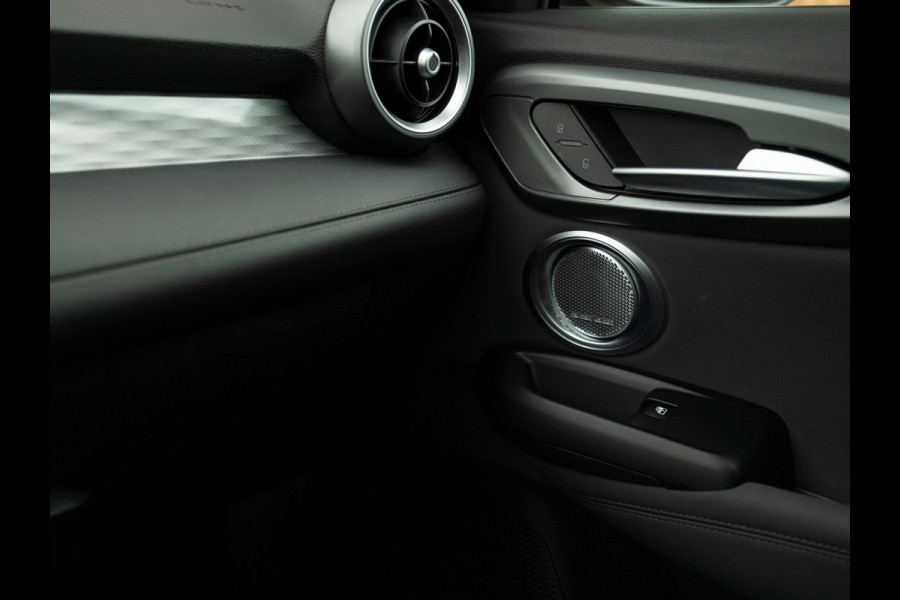 Alfa Romeo Tonale 1.3T PHEV 280pk Edizione Speciale | Pano-dak | Harman/Kardon | Adapt. cruise