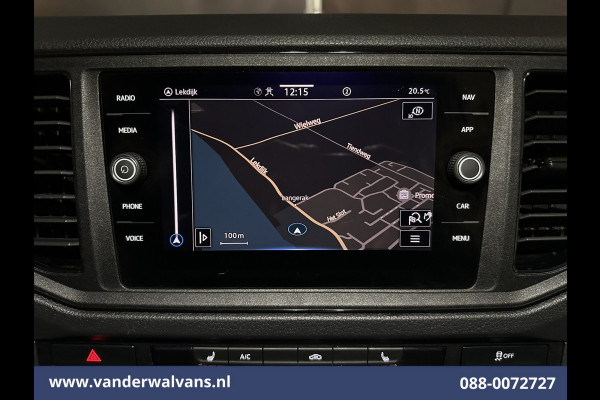 Volkswagen Crafter 2.0 TDI 141pk L3H3 L2H2 Euro6 Airco | Camera | Navigatie | Android Auto | Stoelverwarming Parkeersensoren, Bijrijdersbank, 3000kg trekvermogen, zilver Volkswagen Crafter 2.0 TDI 141pk L3H3 L2H2 Euro6 Airco | Camera | Navigatie | Android Auto | Stoelverwarming Parkeersensoren, Bijrijdersbank, 3000kg trekvermogen, zilver