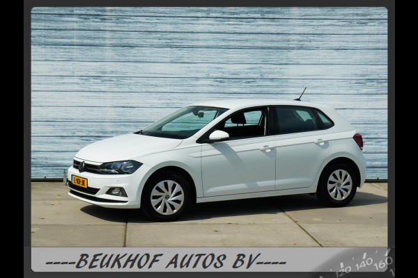 Volkswagen Polo 1.0 TSI Park Sensoren Business Carplay Navi Volkswagen Polo 1.0 TSI Park Sensoren Business Carplay Navi