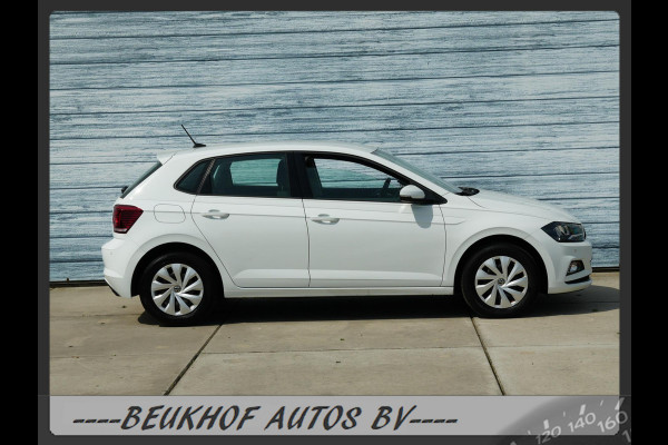 Volkswagen Polo 1.0 TSI Park Sensoren Business Carplay Navi Volkswagen Polo 1.0 TSI Park Sensoren Business Carplay Navi