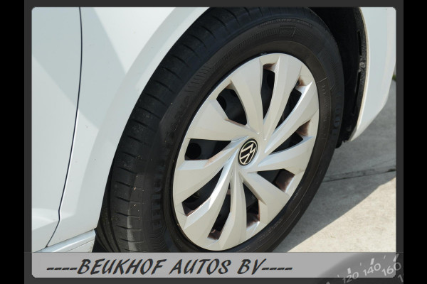 Volkswagen Polo 1.0 TSI Park Sensoren Business Carplay Navi Volkswagen Polo 1.0 TSI Park Sensoren Business Carplay Navi