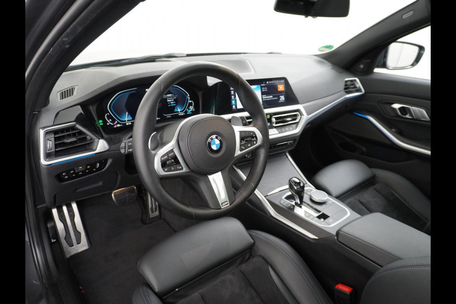 BMW 3 Serie Touring 330e High Executive M SPORT  DEALER ONDERHOUDEN | LASER LED | HRAMAN KARDON | PANORAMADAK