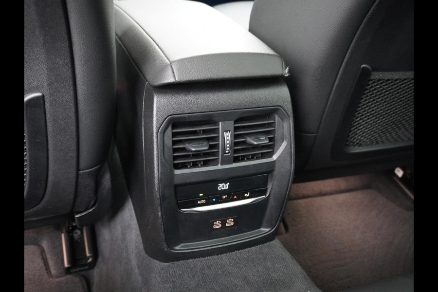 BMW 3 Serie Touring 330e High Executive M SPORT  DEALER ONDERHOUDEN | LASER LED | HRAMAN KARDON | PANORAMADAK