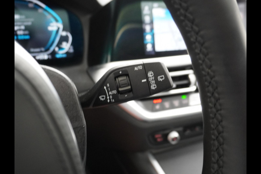 BMW 3 Serie Touring 330e High Executive M SPORT  DEALER ONDERHOUDEN | LASER LED | HRAMAN KARDON | PANORAMADAK