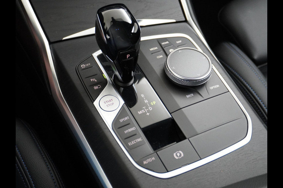 BMW 3 Serie Touring 330e High Executive M SPORT  DEALER ONDERHOUDEN | LASER LED | HRAMAN KARDON | PANORAMADAK