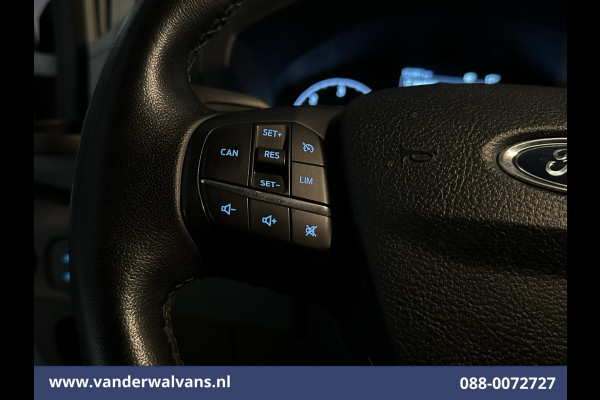 Ford Transit 2.0 TDCI 131pk L3H2 Euro6 Airco | Apple Carplay | Camera | Navigatie | Stoelverwarming | Cruisecontrol Parkeersensoren, Android Auto, Verwarmde voorruit, Bijrijdersbank Ford Transit 2.0 TDCI 131pk L3H2 Euro6 Airco | Apple Carplay | Camera | Navigatie | Stoelverwarming | Cruisecontrol Parkeersensoren, Android Auto, Verwarmde voorruit, Bijrijdersbank