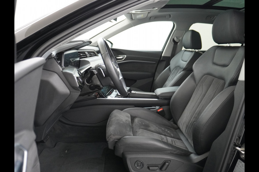 Audi e-tron 55 Quattro 95kWh 408PK Trekhaak Leder/Alcantara-Sportstoel Panoramadak Adap.Cruise Navi Ecc Stoelverwarming Business Edition Plus Luchtvering Memory Lmv Elek.Achterklep Privacy Glas Keyless 1e Eigenaar 1.800KG Trekgewicht Zeer compleet!