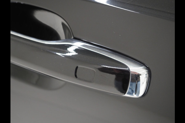 Volvo V90 2.0 T8 AWD Inscription | Panoramadak | Trekhaak | Bowers & Wilkins | 360 | Pilot Assist | Head Up