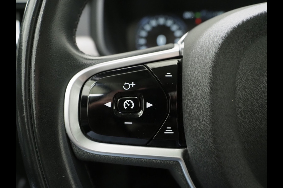 Volvo V90 2.0 T8 AWD Inscription | Panoramadak | Trekhaak | Bowers & Wilkins | 360 | Pilot Assist | Head Up
