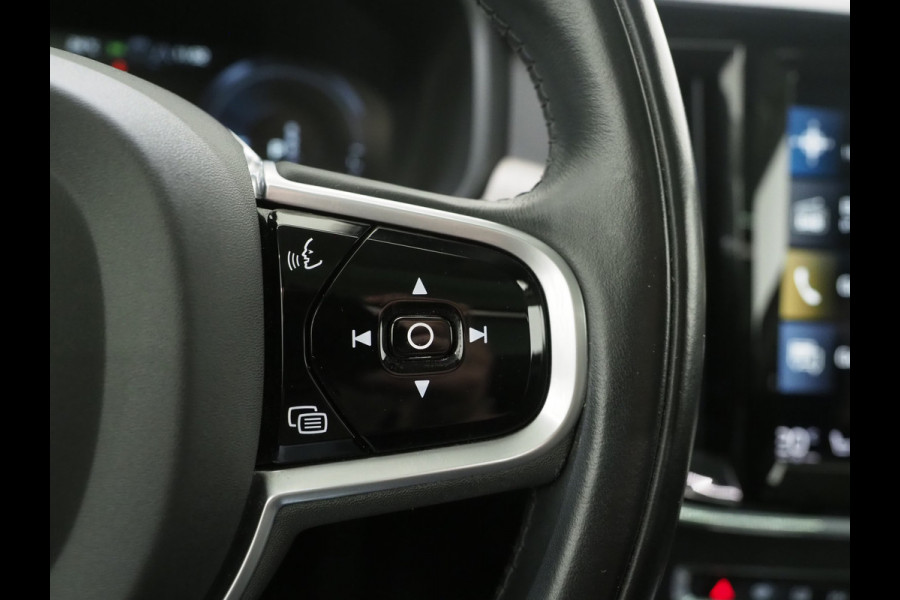 Volvo V90 2.0 T8 AWD Inscription | Panoramadak | Trekhaak | Bowers & Wilkins | 360 | Pilot Assist | Head Up