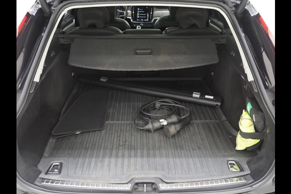 Volvo V90 2.0 T8 AWD Inscription | Panoramadak | Trekhaak | Bowers & Wilkins | 360 | Pilot Assist | Head Up