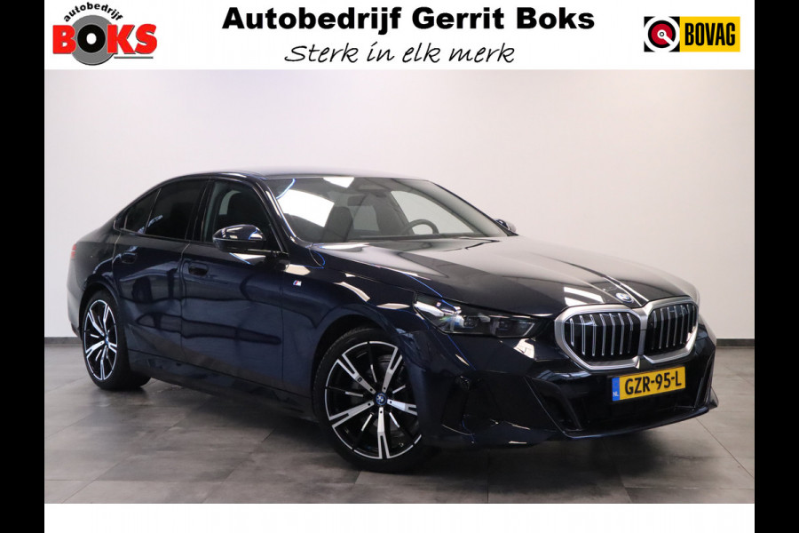 BMW 5 Serie 530e M Sport Edition Panoramadak Head-up Harman/Kardon