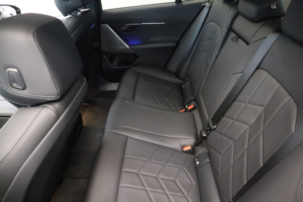 BMW 5 Serie 530e M Sport Edition Panoramadak Head-up Harman/Kardon