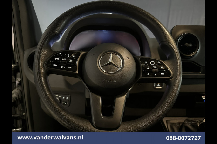 Mercedes-Benz Sprinter 317 CDI 170pk L3H2 Euro6 Airco | Apple Carplay | 360 Graden Camera | Navigatie Android Auto, Cruisecontrol, Chauffeursstoel, Parkeersensoren, Stoelverwarming, Bijrijdersbank Mercedes-Benz Sprinter 317 CDI 170pk L3H2 Euro6 Airco | Apple Carplay | 360 Graden Camera | Navigatie Android Auto, Cruisecontrol, Chauffeursstoel, Parkeersensoren, Stoelverwarming, Bijrijdersbank