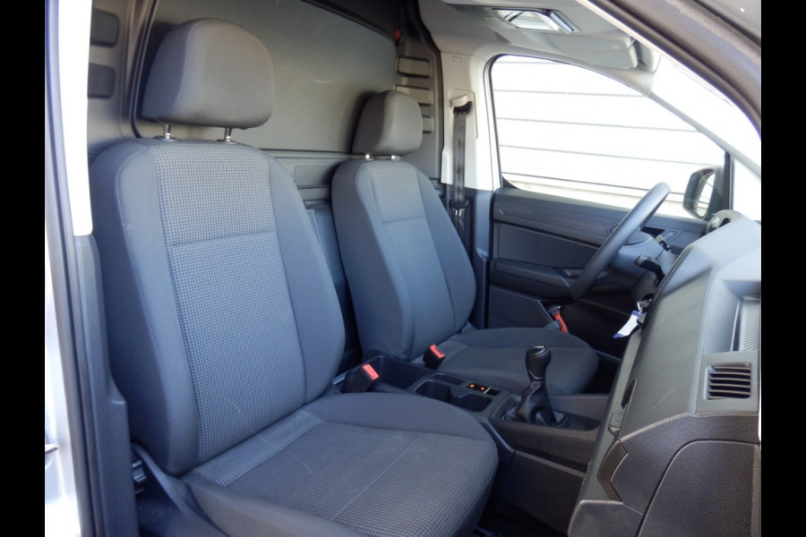 Volkswagen Caddy Cargo 2.0 TDI Comfort | Trekhaak | Laadruimte afwerking | Clima |