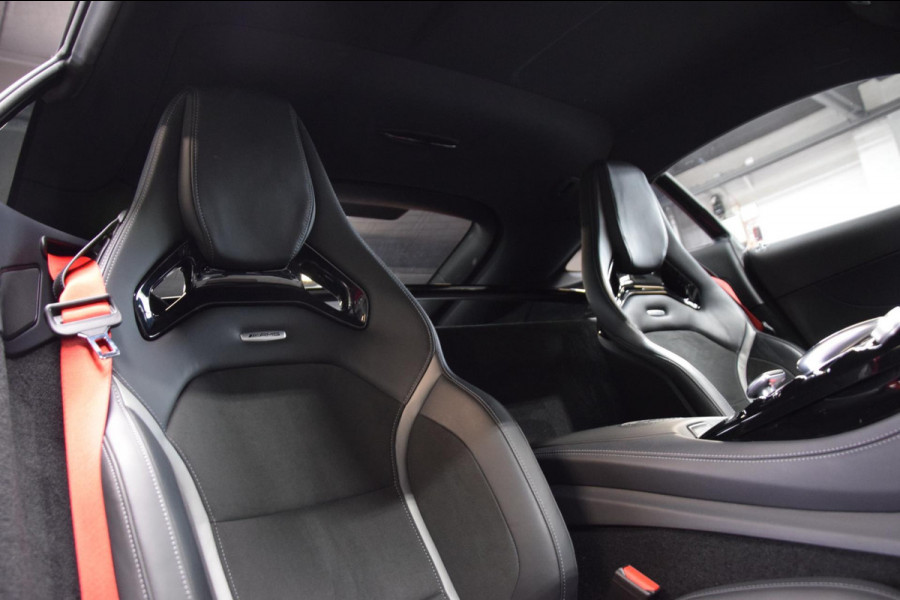 Mercedes-Benz AMG GT 4.0 R Org.NL!!|PPF|25000km!!|Dealer Onderhouden Mercedes-Benz AMG GT 4.0 R Org.NL!!|PPF|25000km!!|Dealer Onderhouden