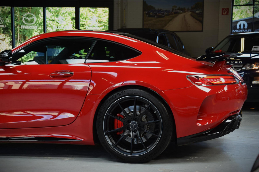 Mercedes-Benz AMG GT 4.0 R Org.NL!!|PPF|25000km!!|Dealer Onderhouden Mercedes-Benz AMG GT 4.0 R Org.NL!!|PPF|25000km!!|Dealer Onderhouden