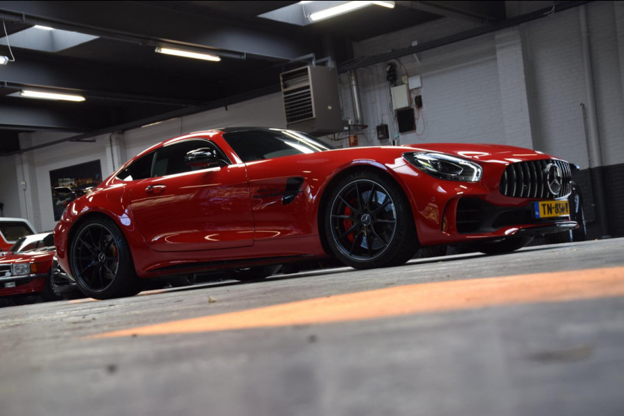 Mercedes-Benz AMG GT 4.0 R Org.NL!!|PPF|25000km!!|Dealer Onderhouden Mercedes-Benz AMG GT 4.0 R Org.NL!!|PPF|25000km!!|Dealer Onderhouden