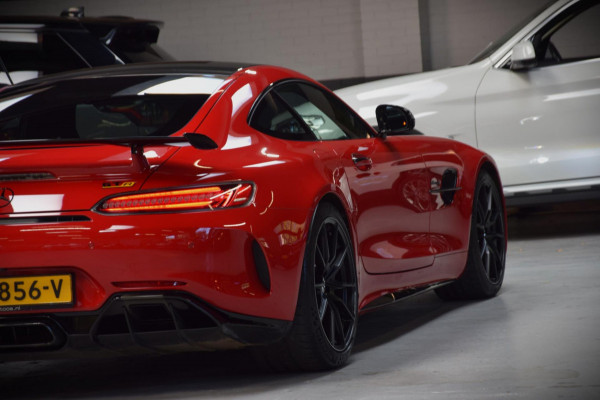 Mercedes-Benz AMG GT 4.0 R Org.NL!!|PPF|25000km!!|Dealer Onderhouden Mercedes-Benz AMG GT 4.0 R Org.NL!!|PPF|25000km!!|Dealer Onderhouden