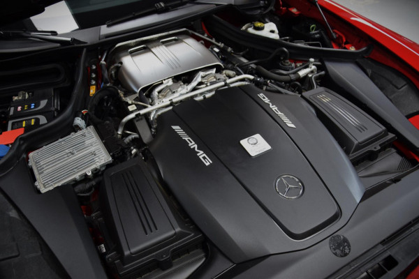 Mercedes-Benz AMG GT 4.0 R Org.NL!!|PPF|25000km!!|Dealer Onderhouden Mercedes-Benz AMG GT 4.0 R Org.NL!!|PPF|25000km!!|Dealer Onderhouden