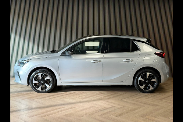 Opel CORSA-E Ultimate electrisch PANORAMADAK KEYLESS-GO CAMERA STOEL/ STUURVERWARMING DODEHOEKSENSOR