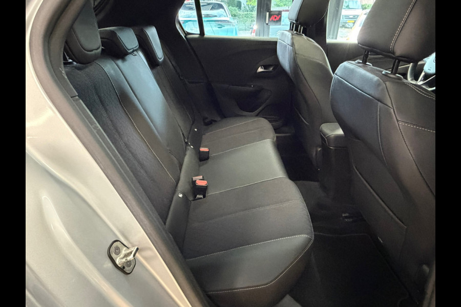 Opel CORSA-E Ultimate electrisch PANORAMADAK KEYLESS-GO CAMERA STOEL/ STUURVERWARMING DODEHOEKSENSOR