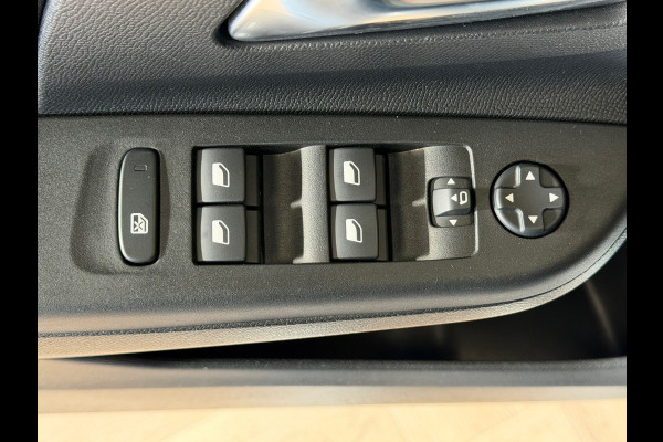 Opel CORSA-E Ultimate electrisch PANORAMADAK KEYLESS-GO CAMERA STOEL/ STUURVERWARMING DODEHOEKSENSOR